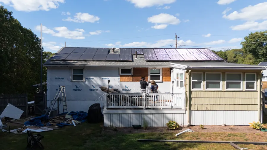 Roof replacement on a ranch home
